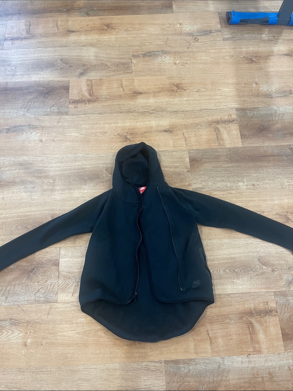 Woman’s Nike Black Hooded Fleece Tech hoodie